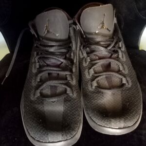 Jordan Reveal Sneakers Triple Black Size 10.5 Mens